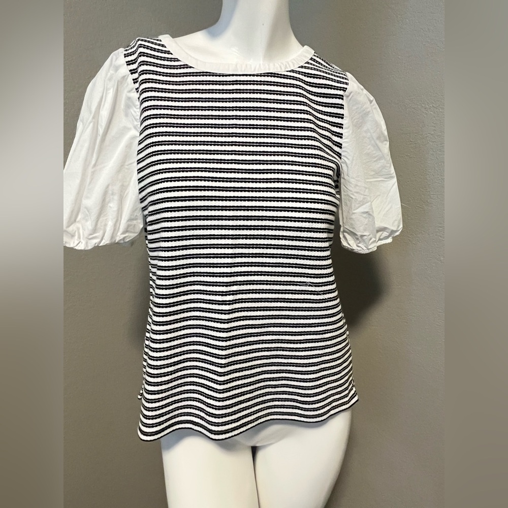Talbots Petite Women’s Black & White Striped Puff Short S  Top Blouse Size S